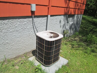 6 Kinney Dr, Worcester, MA 01602 - photo 3