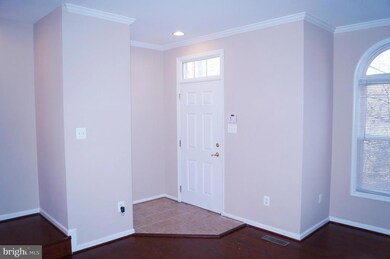 10205 Pembrooke Green Place, Columbia, MD 21044 - photo 3