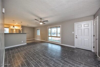 Family room 1