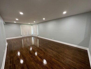 665 S Cedar Ave, Elmhurst, IL 60126 - photo 6