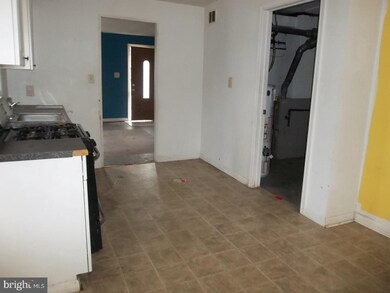 110 Oval Cir, Wilmington, DE 19801 - photo 7