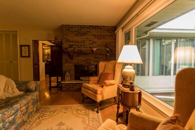 24 Living Room b