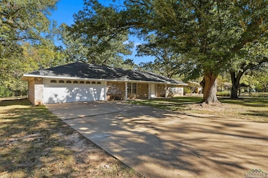 220 Eitelman Ln, Longview, TX 75605 - photo 2