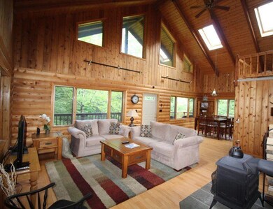 129 Otter Pond Rd, Bethlehem, NH 03574 - photo 2