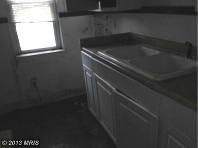 1142 N Longwood St, Baltimore, MD 21216 - photo 2