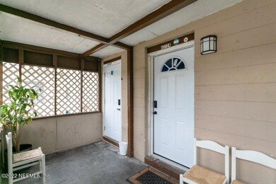 3122 and 3124 Front Porch