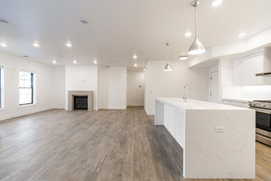 4_Great-Room_1800x1200_3592382