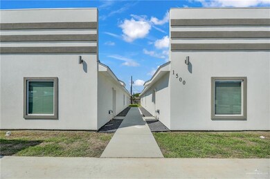 1500 W Heritage Dr unit 2, Pharr, TX 78577 - photo 3