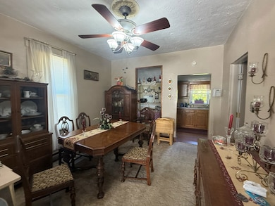 2014 Lee Ave, Bluefield, VA 24605 - photo 2