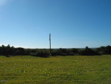 2305 Ft MacOn Rd W unit 103, Atlantic Beach, NC 28512 - photo 2