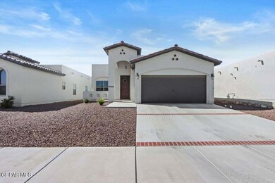 13748 Newton Ct, Horizon City, TX 79928 - photo 2