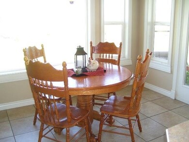 2843 Mount Harrison Dr, Burley, ID 83318 - photo 5