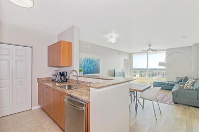 3.   03_625CasaLomaBlvd_100402_mls