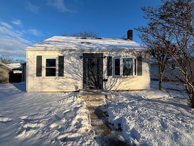 2710 Waynewood Dr, Fort Wayne, IN 46809 - photo 2