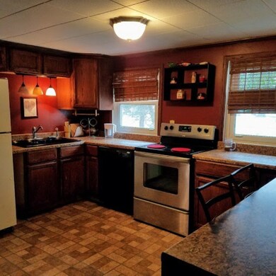 310 Strathmore Ave, Erie, PA 16505 - photo 5