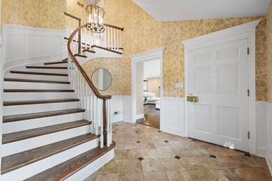 250 S Sheridan Rd, Lake Forest, IL 60045 - photo 5