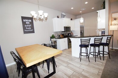 219 NW Granite Ave, Cache, OK 73527 - photo 6