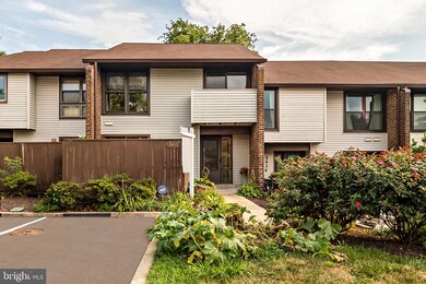 5432 Smooth Meadow Way, Columbia, MD 21044 - photo 2