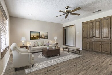 1005 Timber View Dr, Bedford, TX 76021 - photo 2