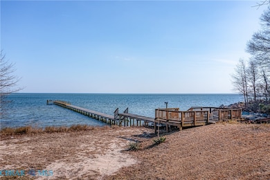 2276 Mosquito Point Rd, White Stone, VA 22578 - photo 4