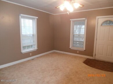 109 W Elm (3)