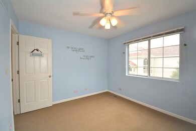 1872 Tamahawk Ln unit 1872, Naperville, IL 60564 - photo 7