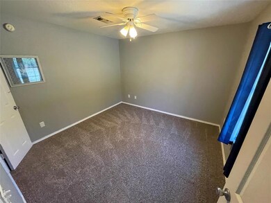 6805 Lakeview Dr, Bonham, TX 75418 - photo 6