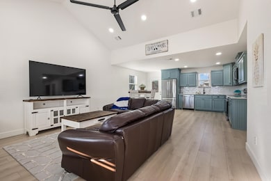 61 Lee Blvd, Pottsboro, TX 75076 - photo 4