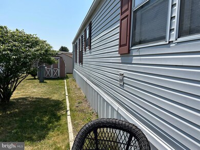 1014 Barberry Ave, Reading, PA 19605 - photo 2