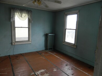 732 River St, Scranton, PA 18505 - photo 2