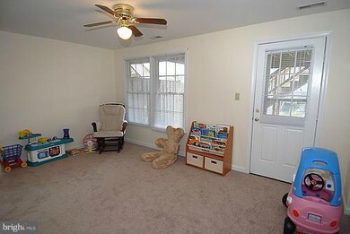 7908 Brightmeadow Ct, Ellicott City, MD 21043 - photo 7