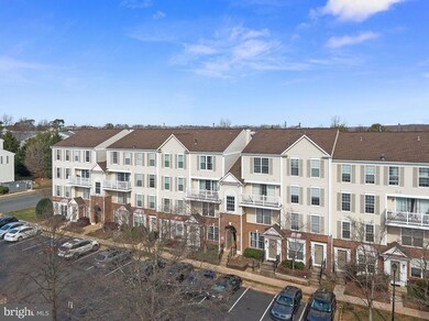 46934 Courtyard Square unit 303, Sterling, VA 20164 - photo 2