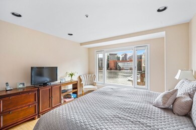 Rowes Wharf Condominiums unit 606, Boston, MA 02110 - photo 5