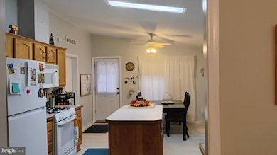 322 Persimmon Cir W, Dover, DE 19901 - photo 4