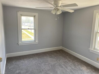 2303 E 33rd St, Lorain, OH 44055 - photo 4