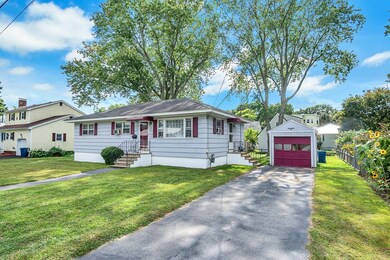 21 Packard St, Lawrence, MA 01843 - photo 2