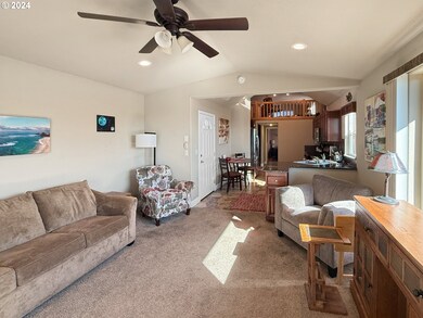 16252 Tolman Ln unit CR7, Harbor, OR 97415 - photo 5