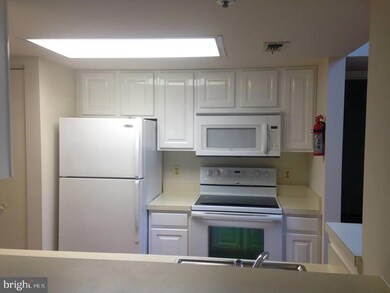 14132 Bowsprit Ln unit 709, Laurel, MD 20707 - photo 5