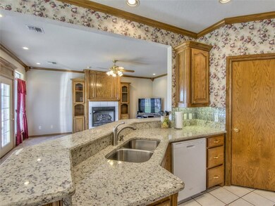 Kitchen/Breakfast Bar/Living Room