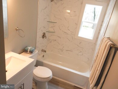 308 Howell Dr, New Castle, DE 19720 - photo 7