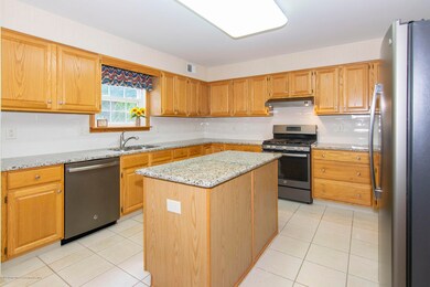 7 Mistaire Place, Howell, NJ 07731 - photo 5
