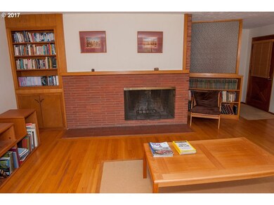 11840 SW Tremont St, Portland, OR 97225 - photo 5