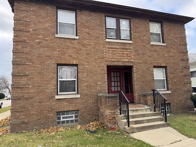 1100 Valley Dr, Racine, WI 53403 - photo 5