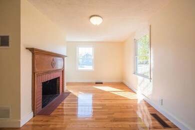 340 Amostown Rd, West Springfield, MA 01089 - photo 4