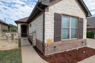 226 Captains Ct, Granbury, TX 76049 - photo 4