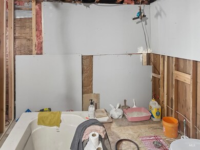 331 E Walnut St unit D, Genesee, ID 83832 - photo 6