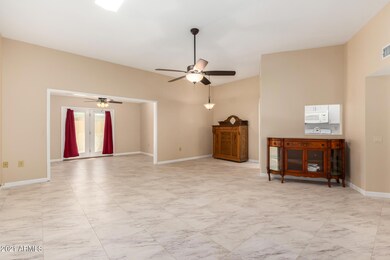 17225 N 106th Ave, Sun City, AZ 85373 - photo 4