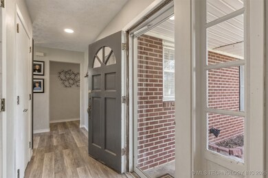 601 SE 14th St, Pryor, OK 74361 - photo 6