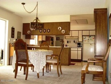 DR table to kitchen Forge