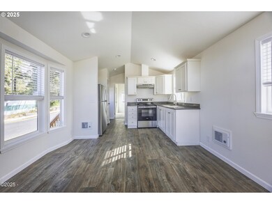 4875 N Hwy 101 unit 96, Depoebay, OR 97341 - photo 6